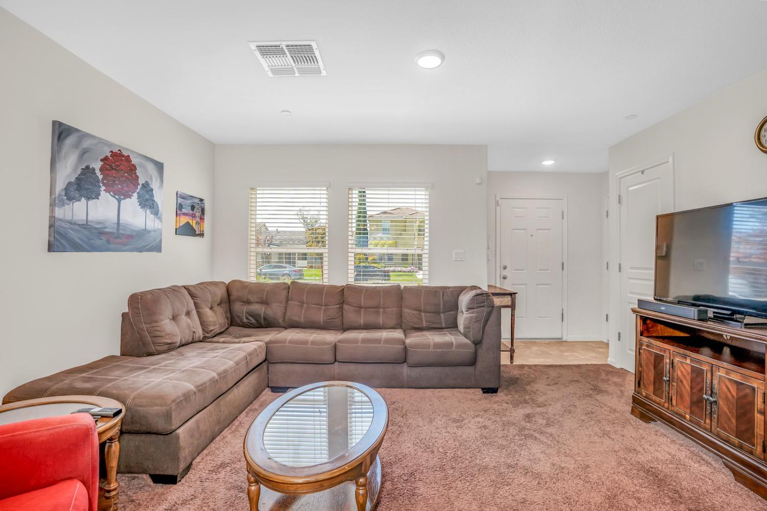 428 Morena Drive