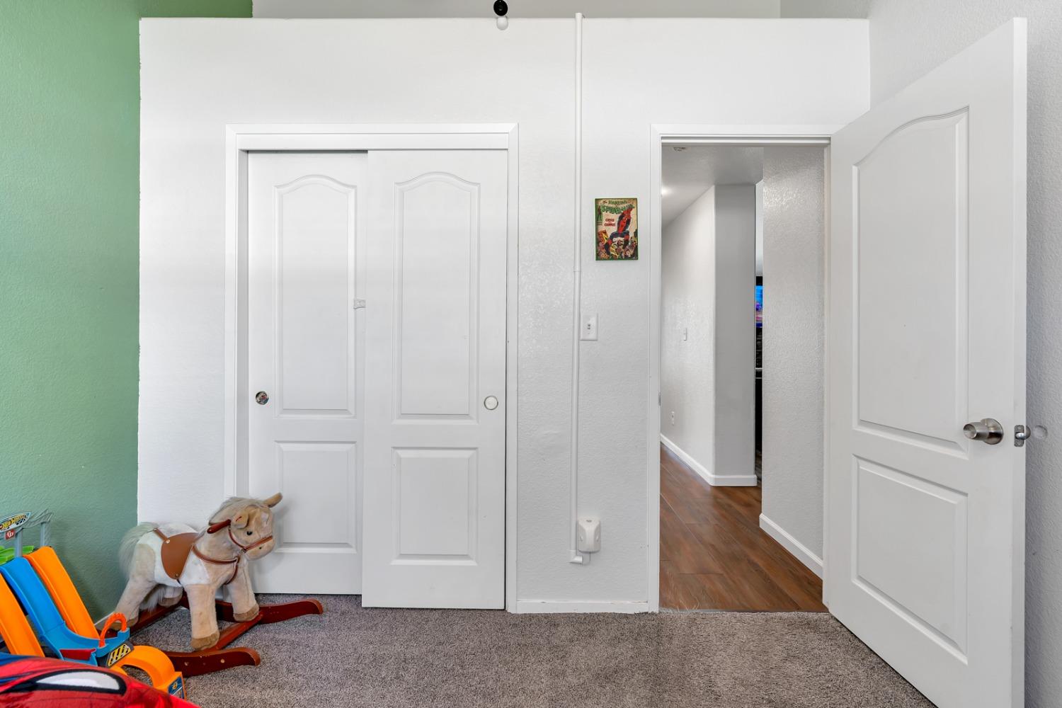 535 Lexington Court