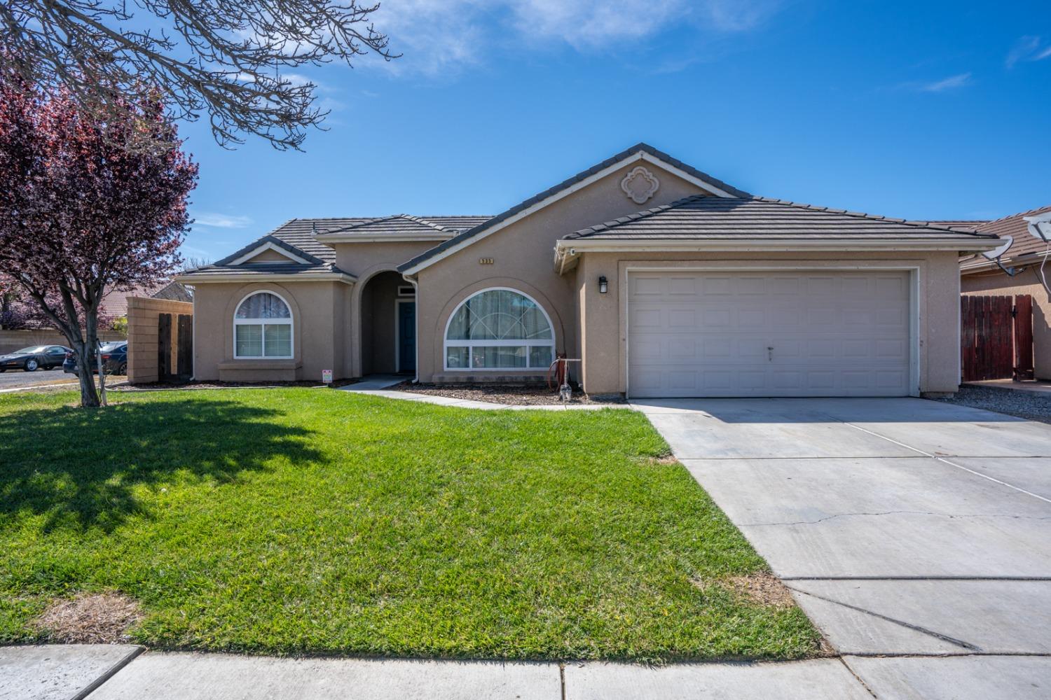 535 Lexington Court