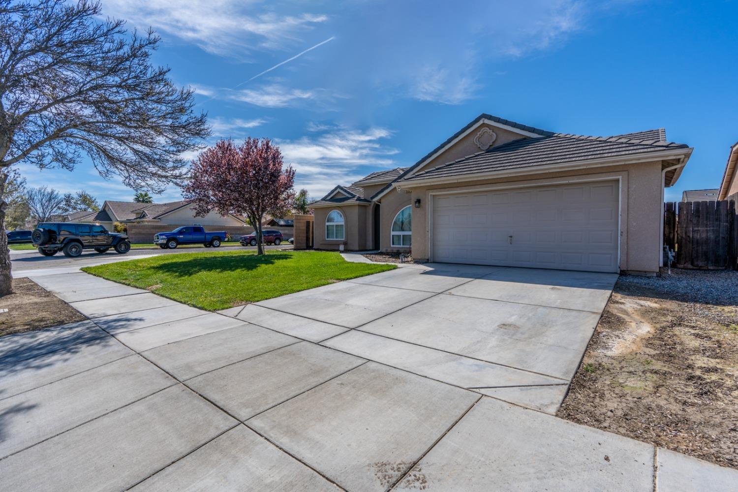 535 Lexington Court