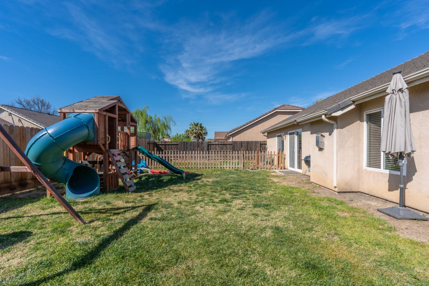 535 Lexington Court
