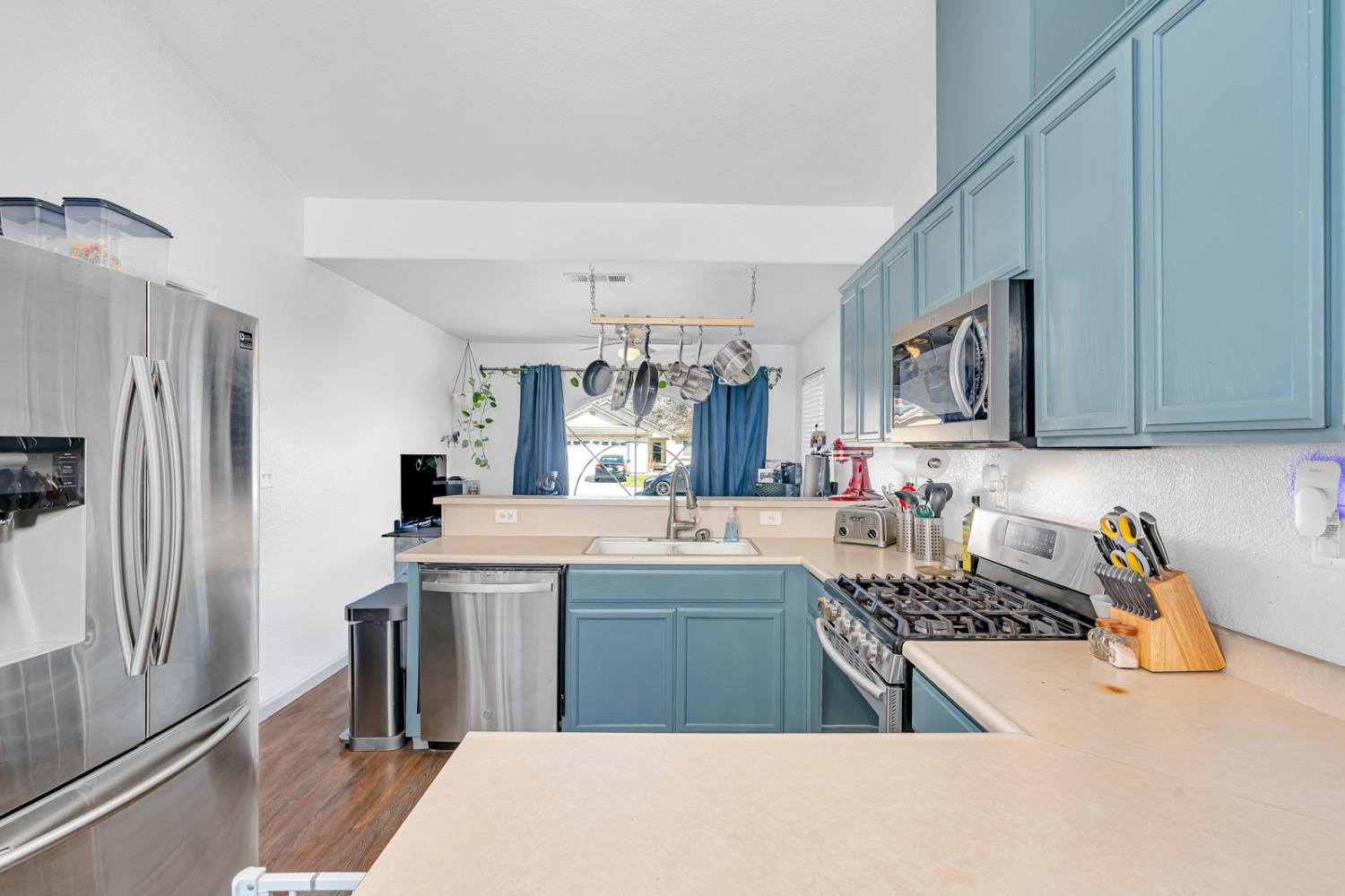 535 Lexington Court