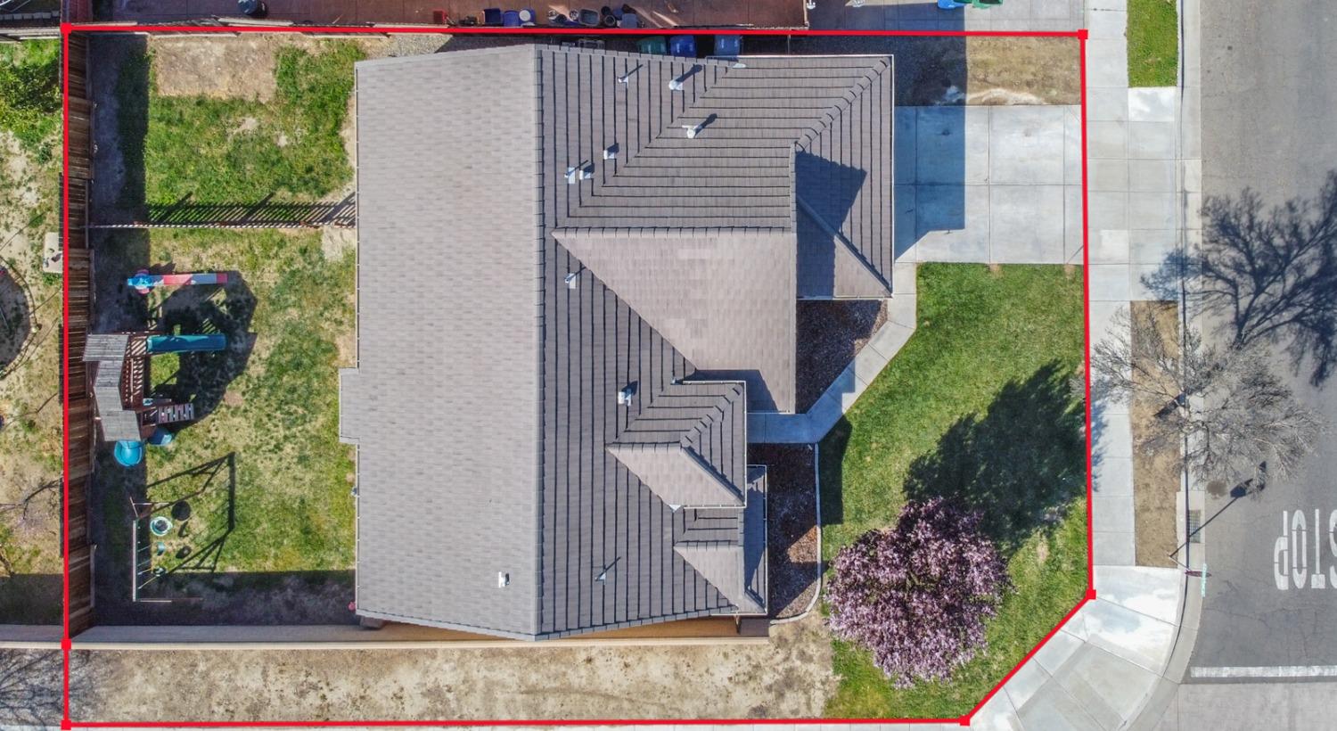 535 Lexington Court