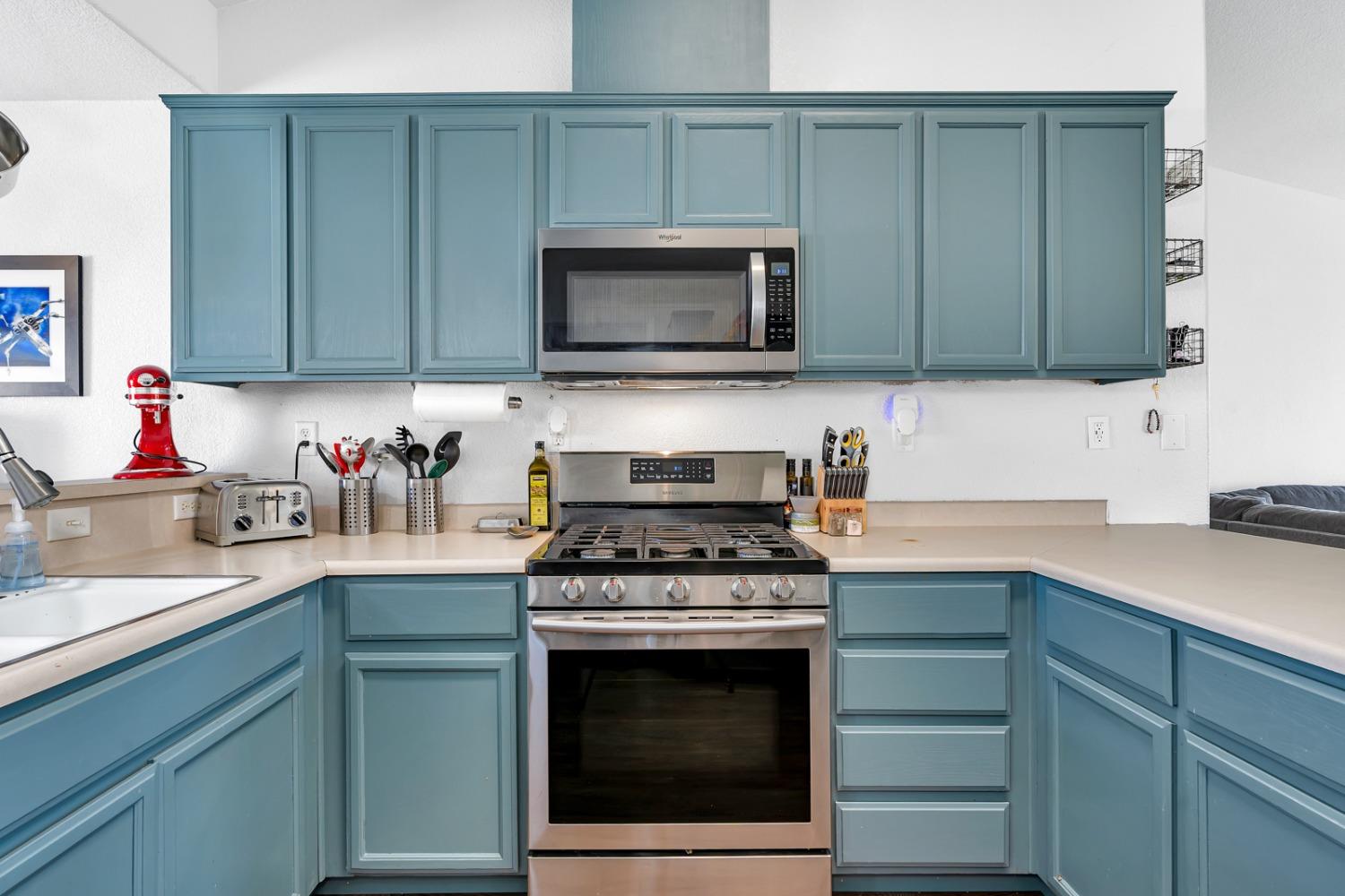 535 Lexington Court