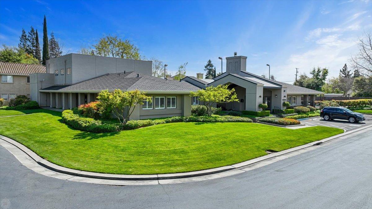 924 Quinta Court