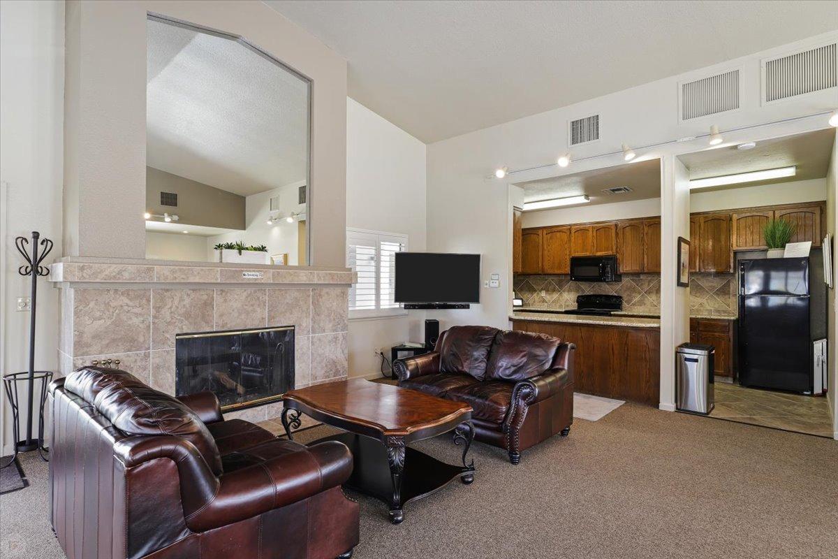 924 Quinta Court