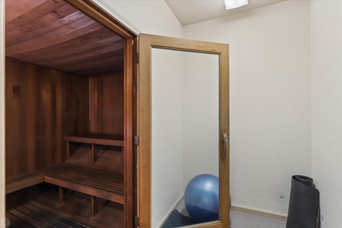924 Quinta Court