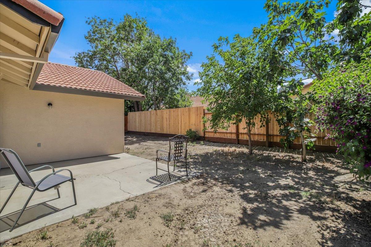 219 Gee Gee Avenue