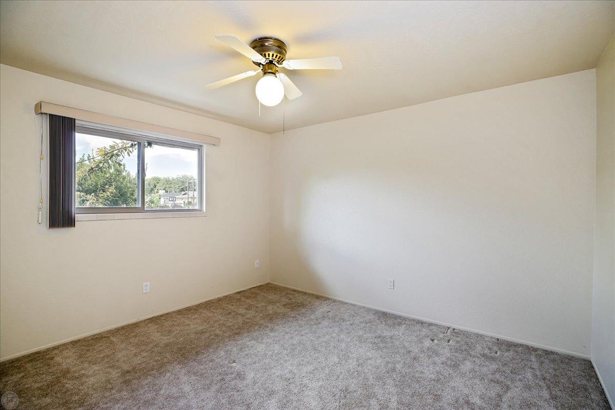 1164 Sapphire Way