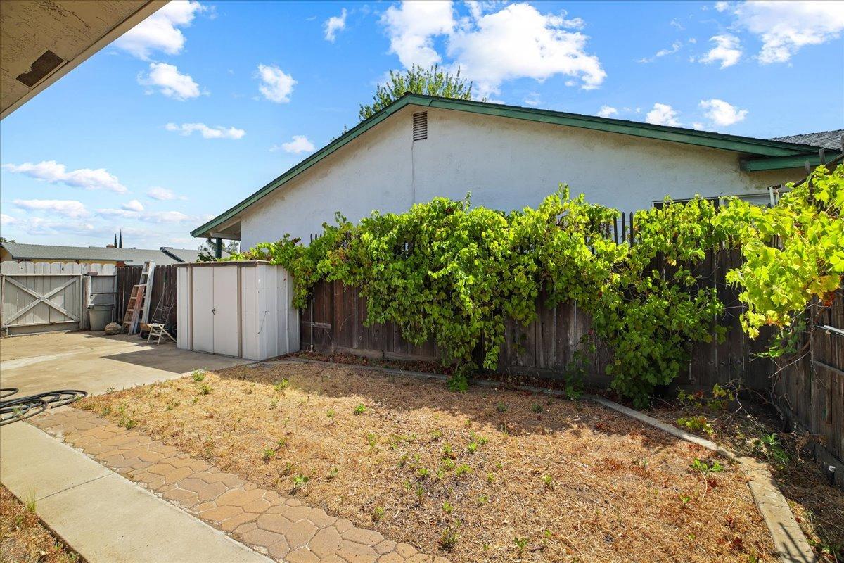 1164 Sapphire Way