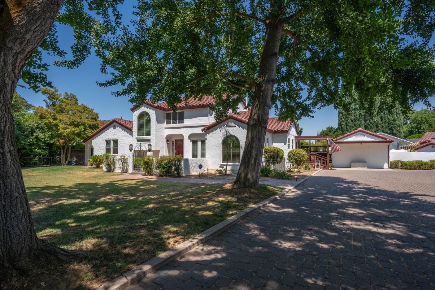 375 W North Bear Creek Drive