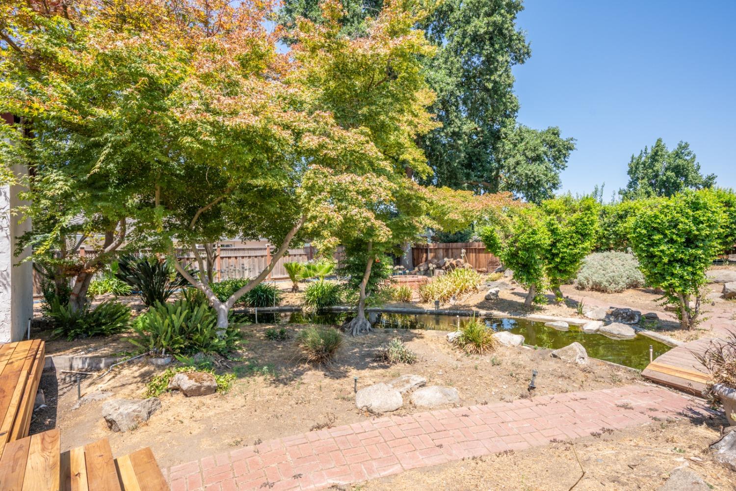 375 W North Bear Creek Drive