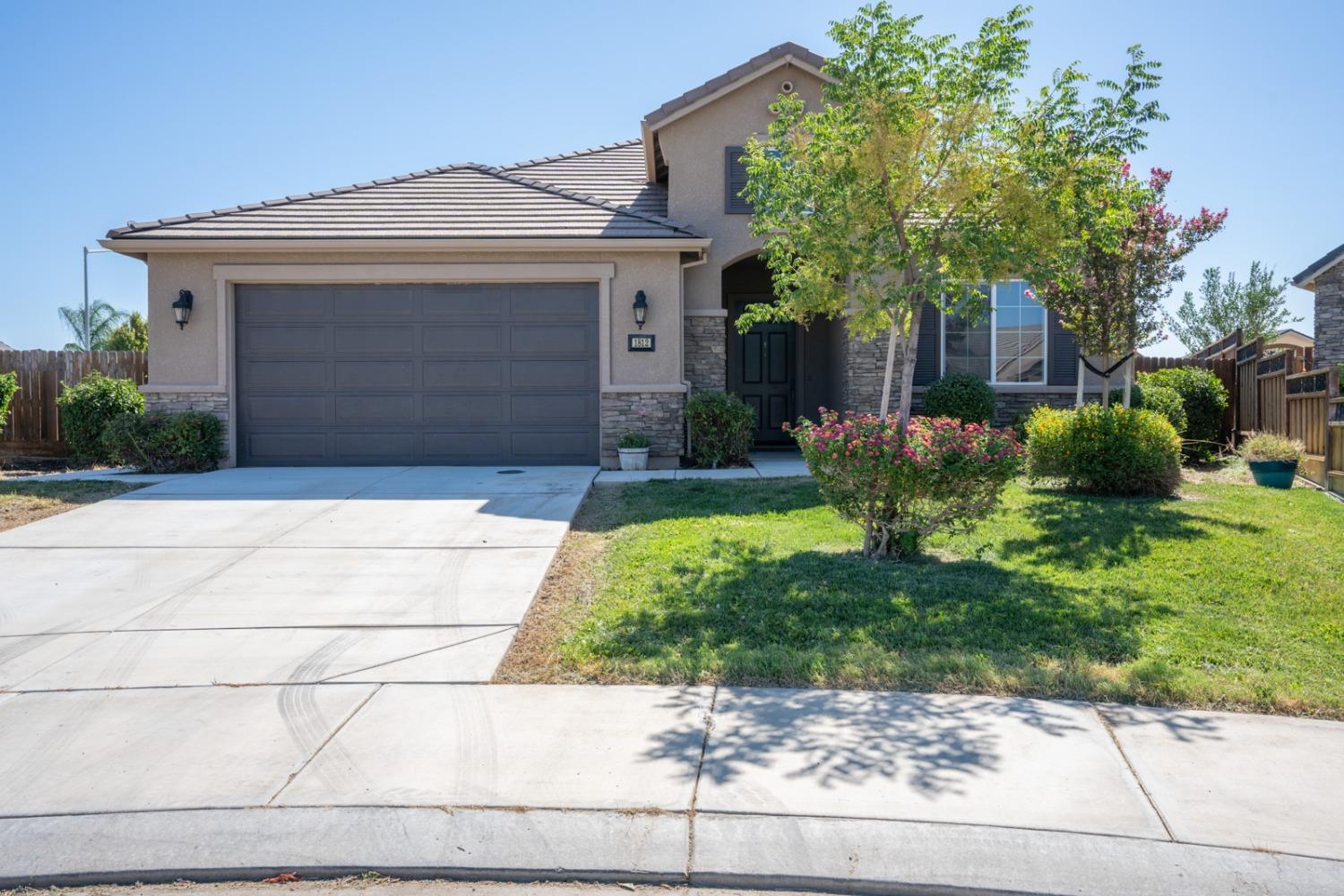 1812 Chert Court