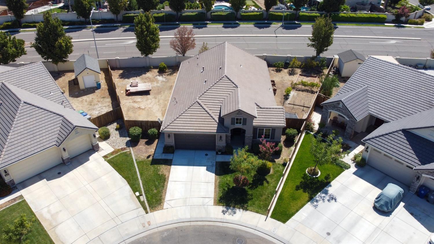 1812 Chert Court