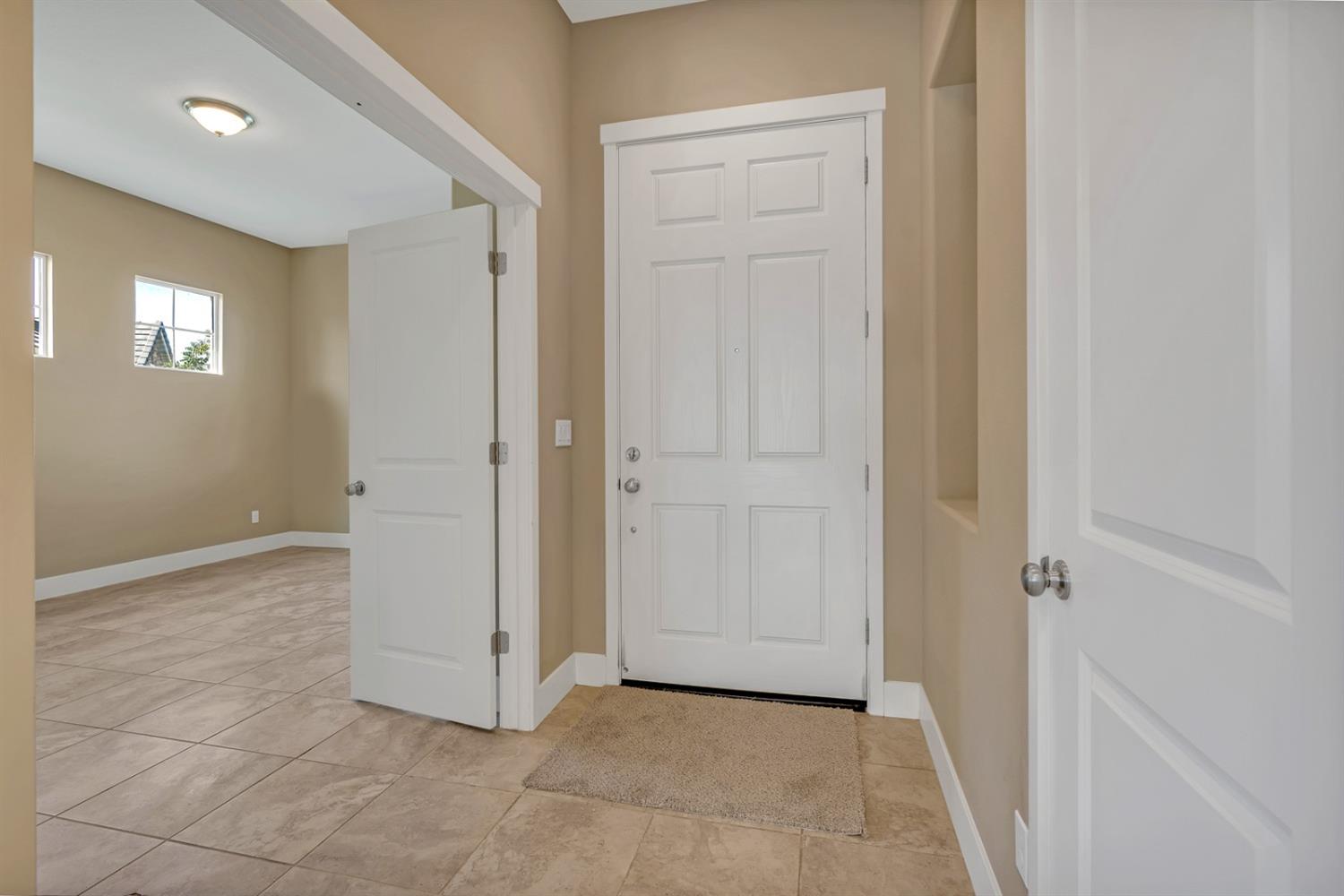 1812 Chert Court