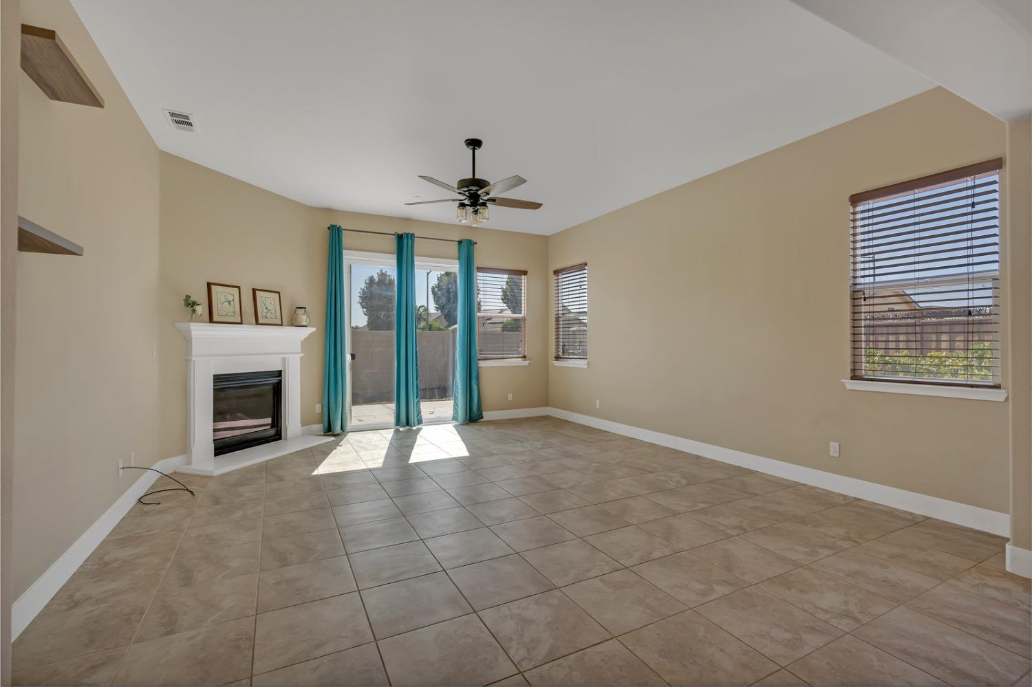 1812 Chert Court