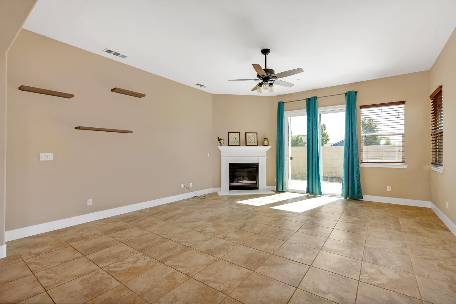 1812 Chert Court