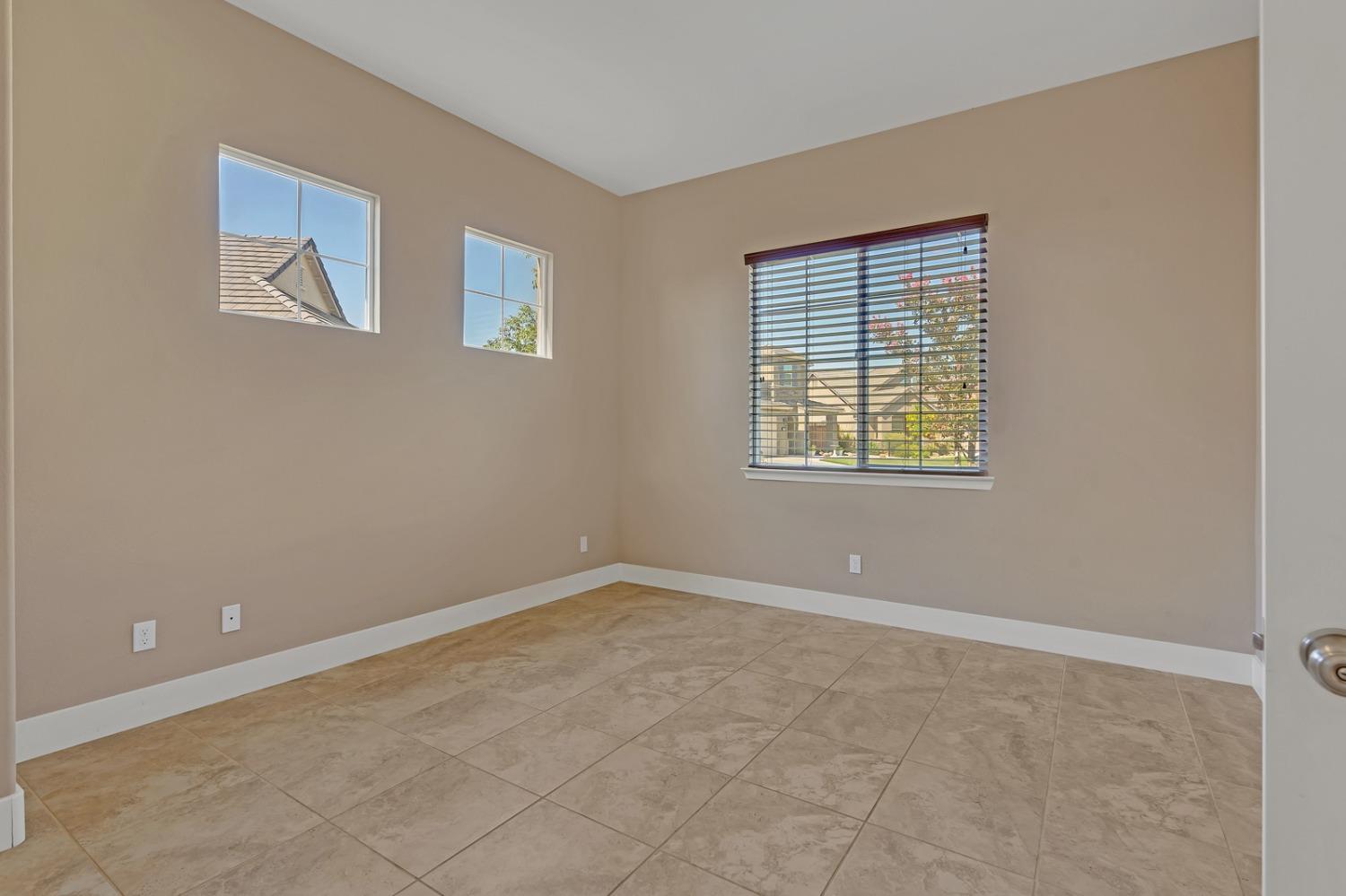 1812 Chert Court