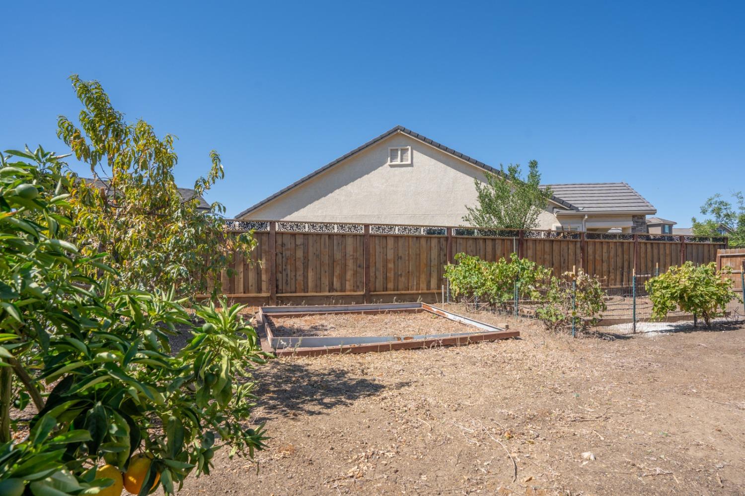 1812 Chert Court