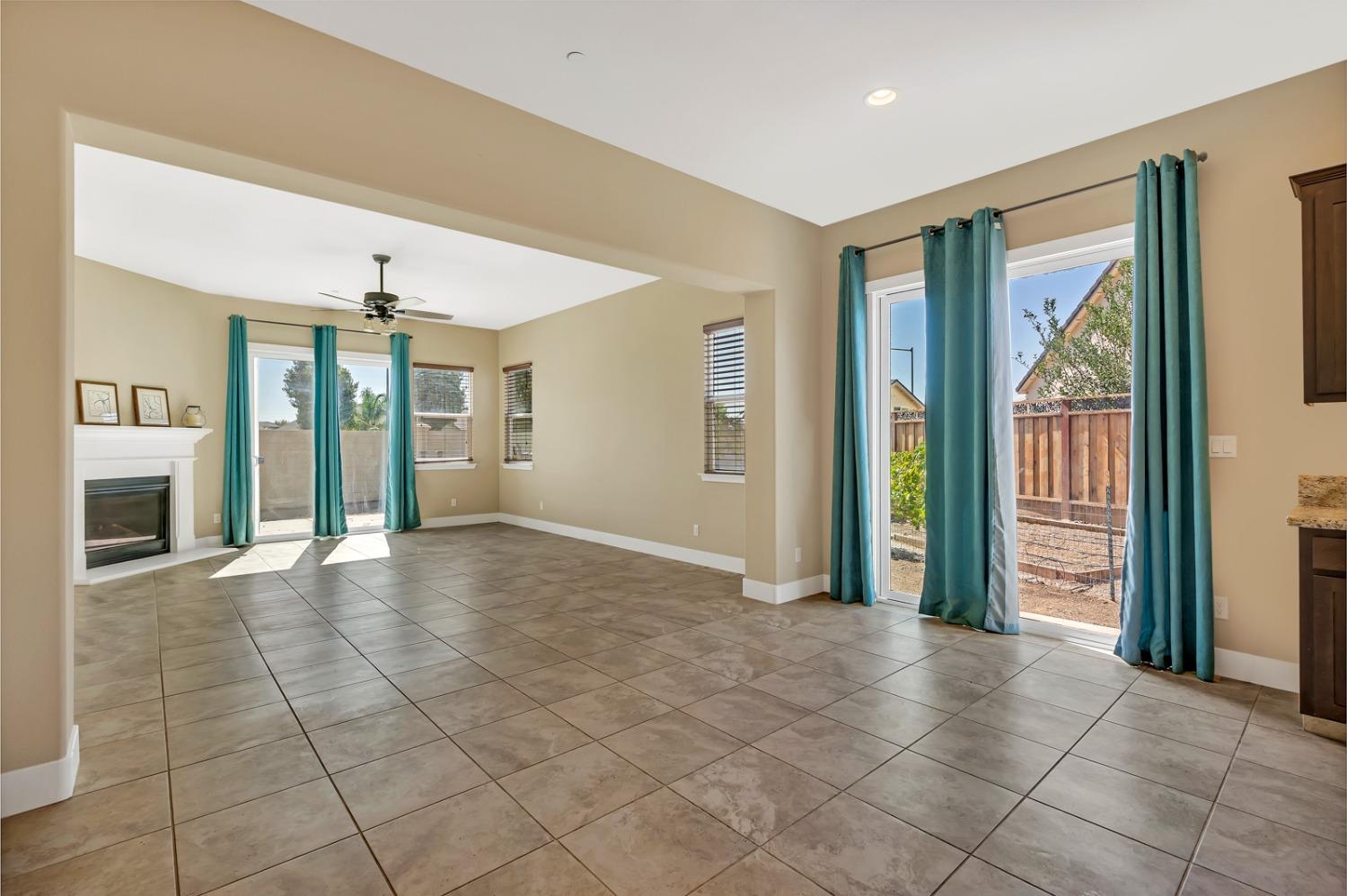 1812 Chert Court