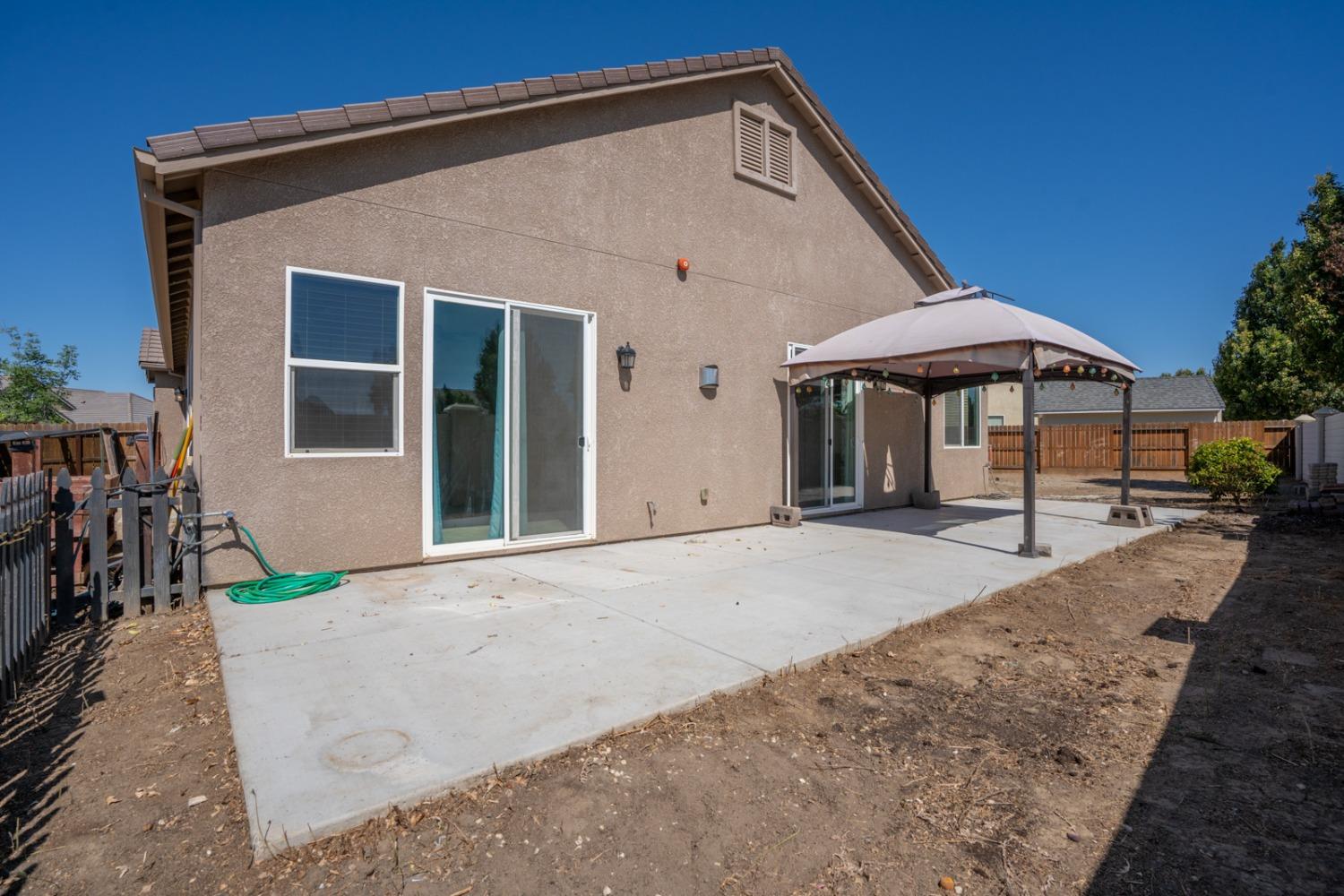 1812 Chert Court