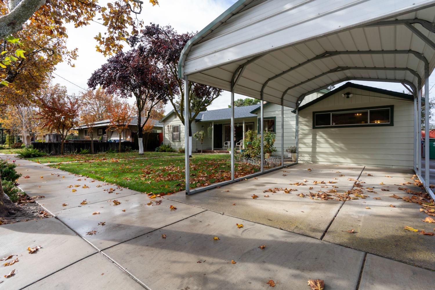 1415 S 4th Street