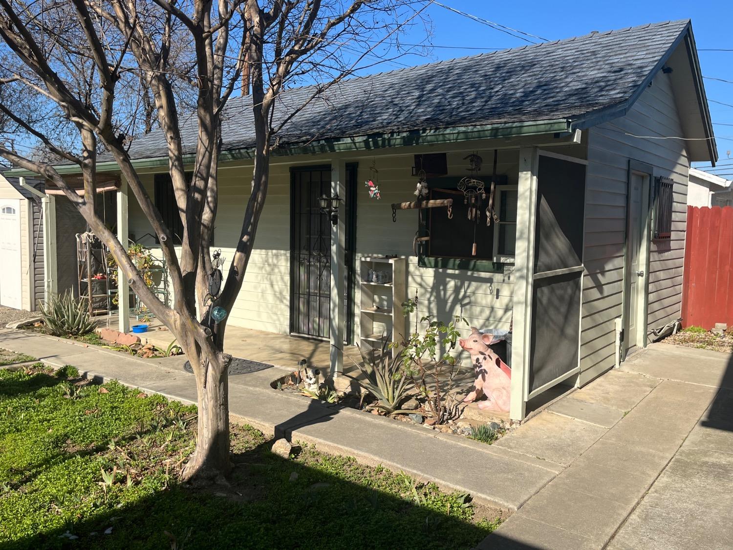 1415 S 4th Street