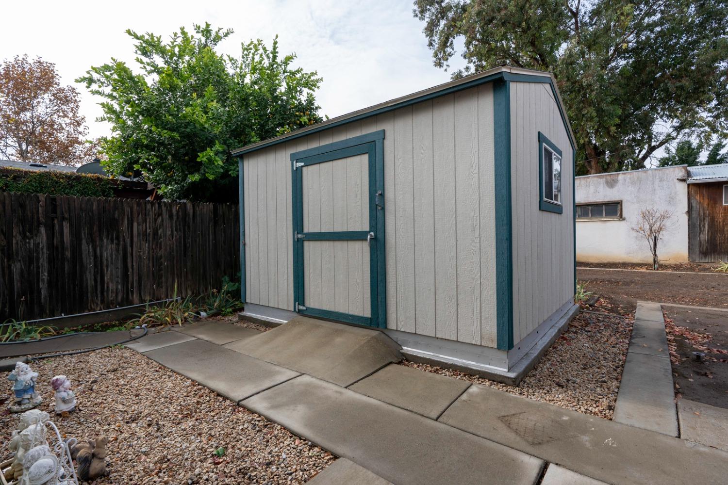 1415 S 4th Street