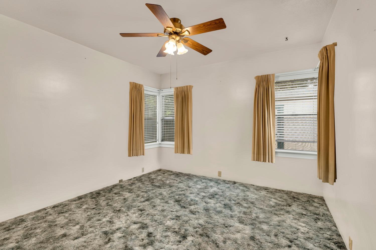 1415 S 4th Street