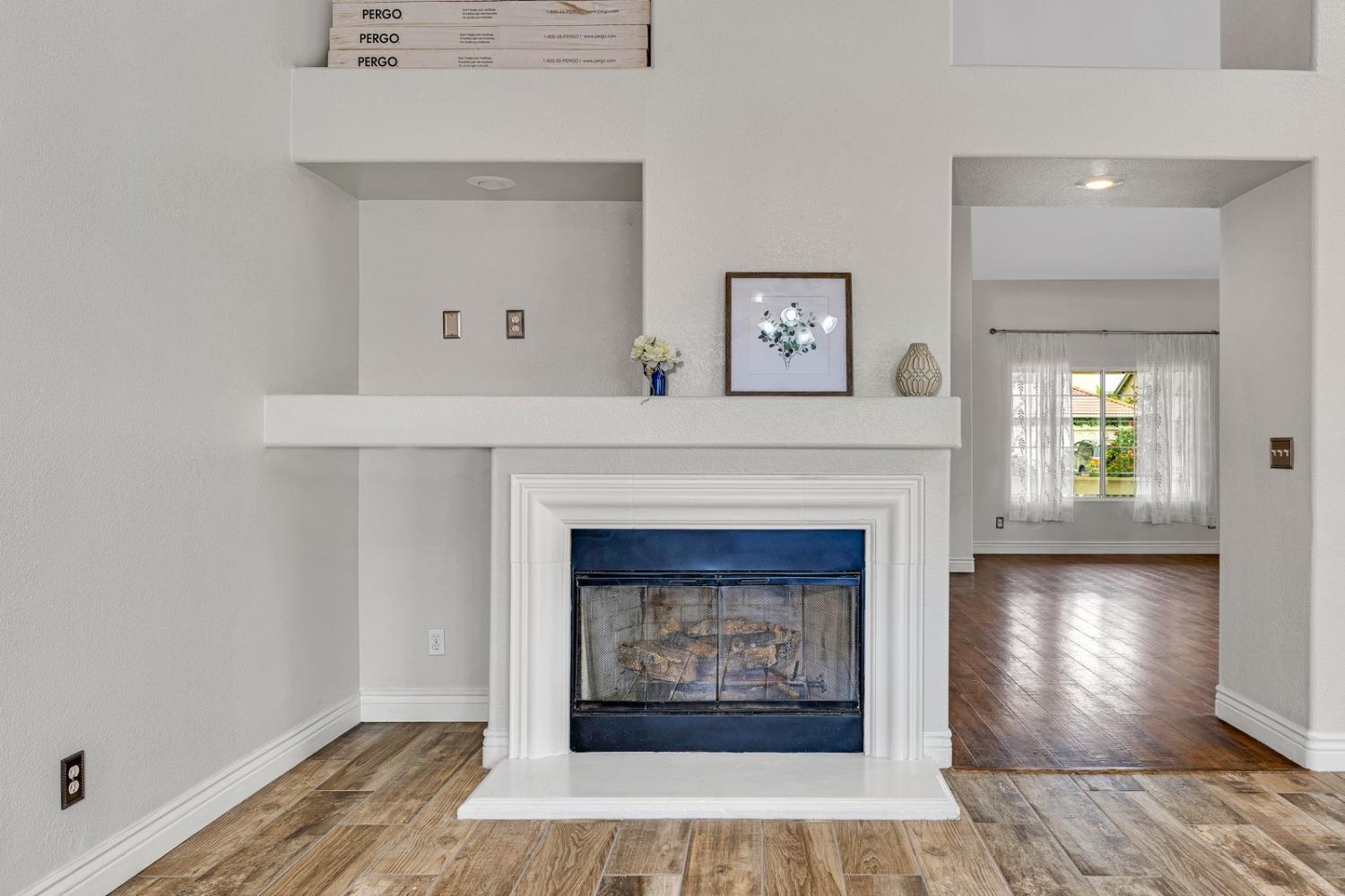 2083 Hastings Drive