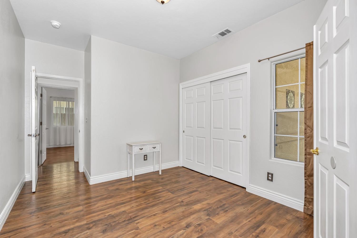2083 Hastings Drive