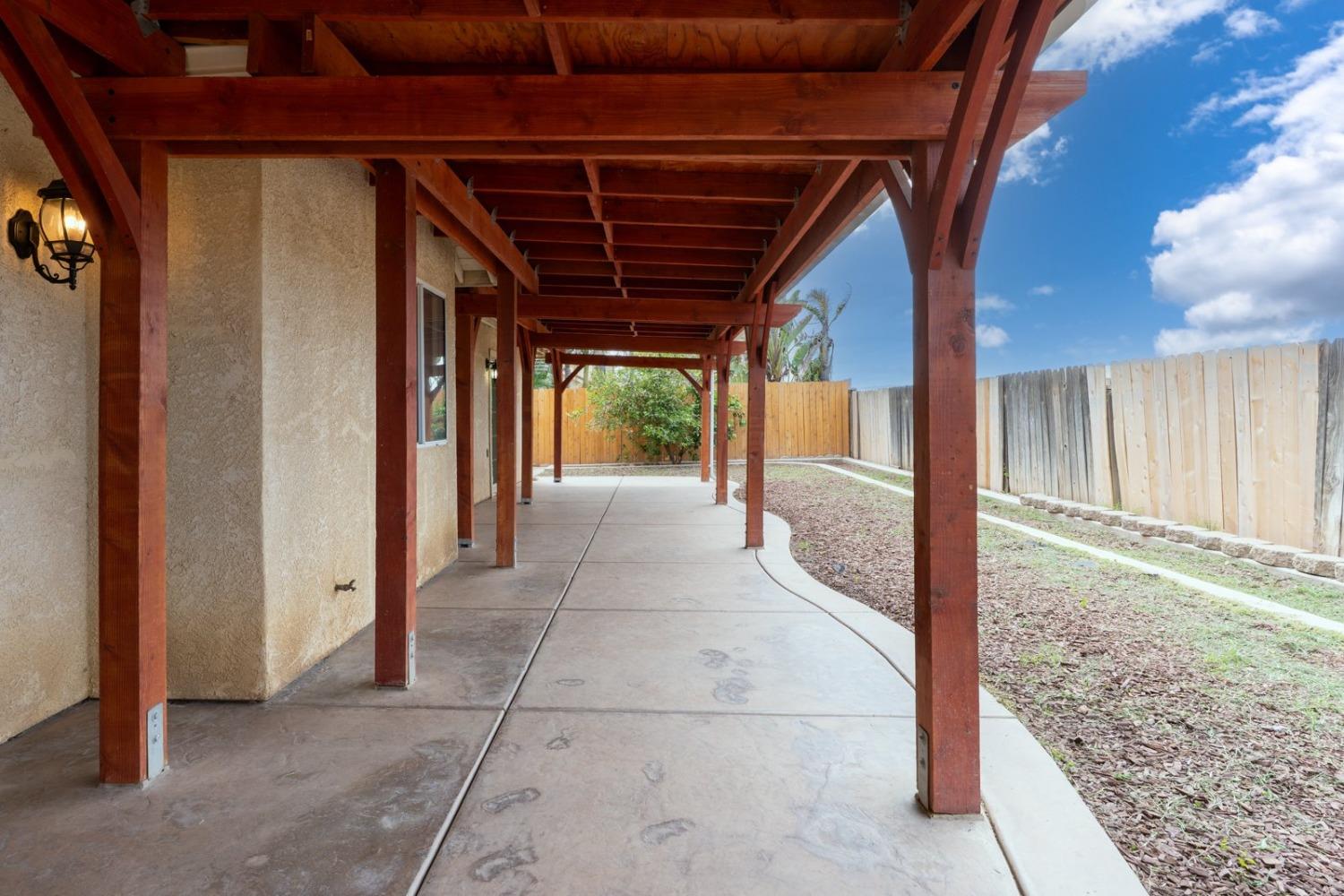 2083 Hastings Drive
