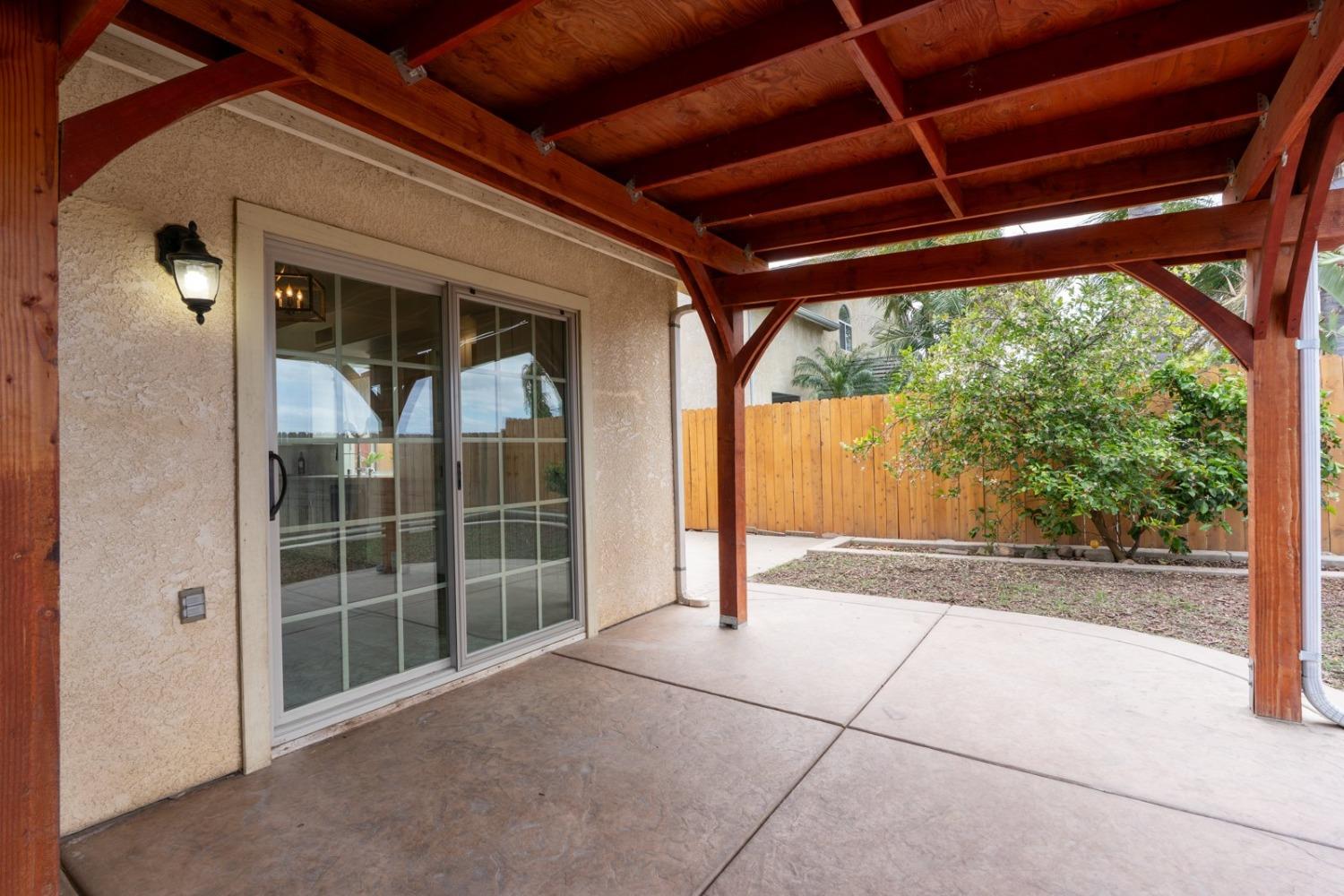 2083 Hastings Drive