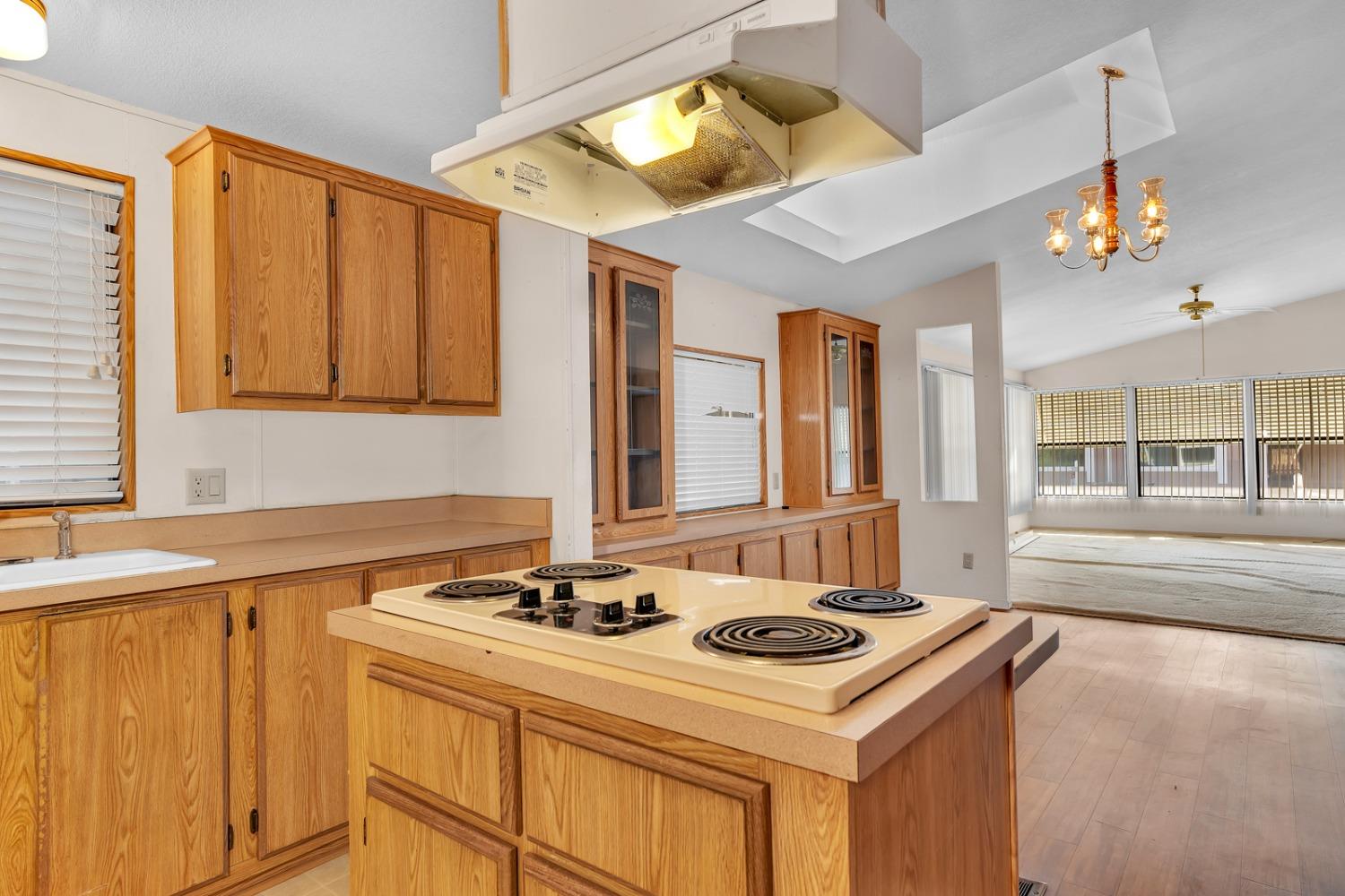 19667 American Avenue 72
