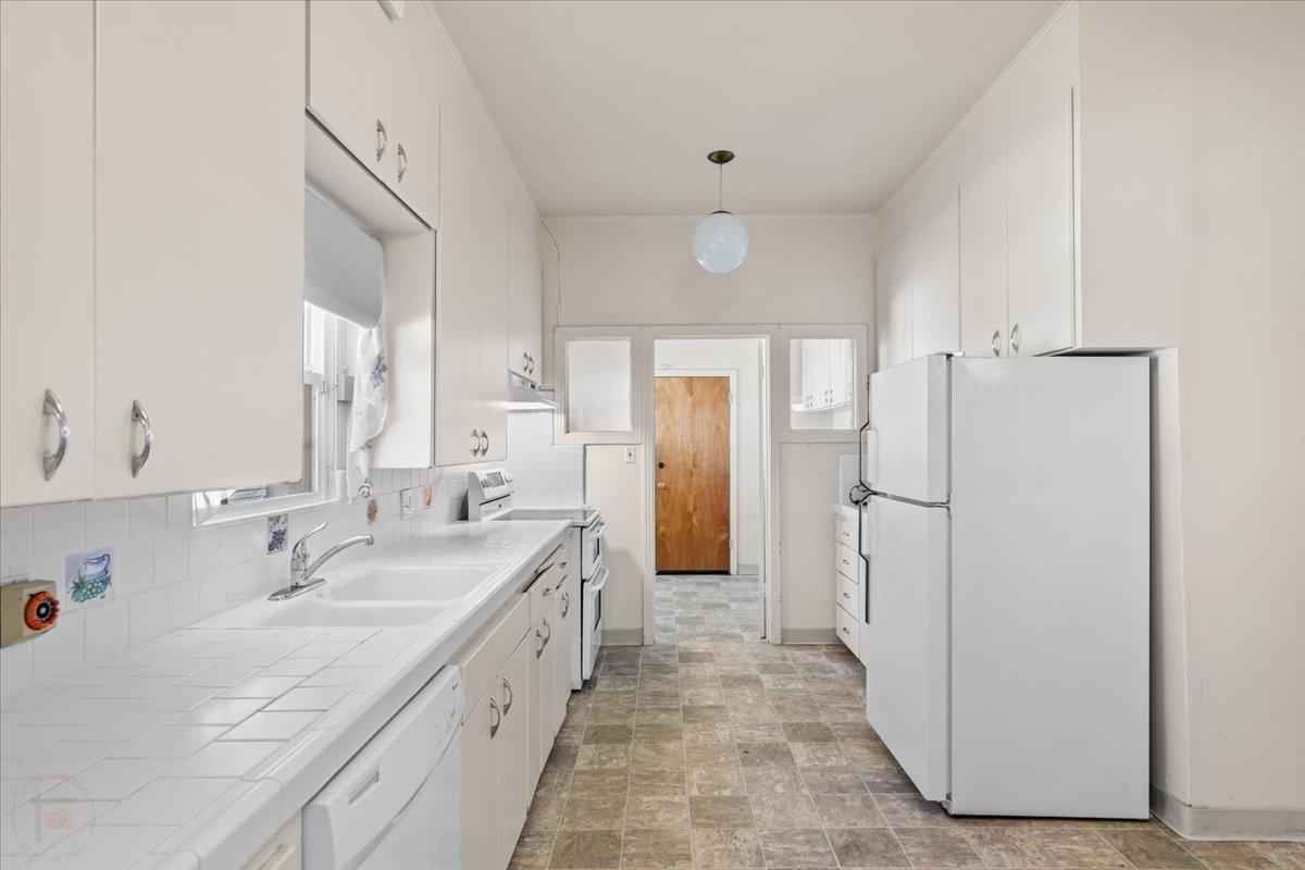 124 W K Street