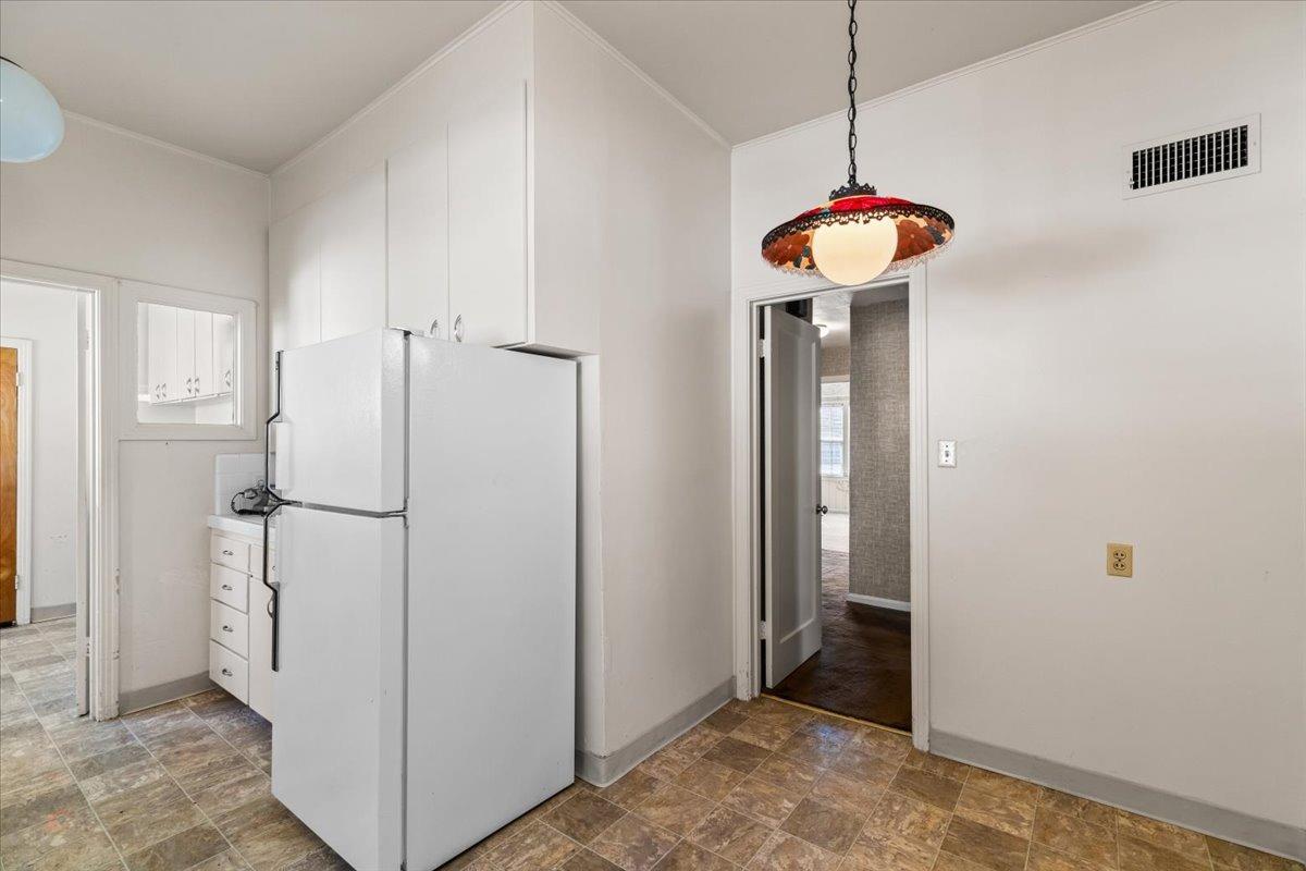 124 W K Street