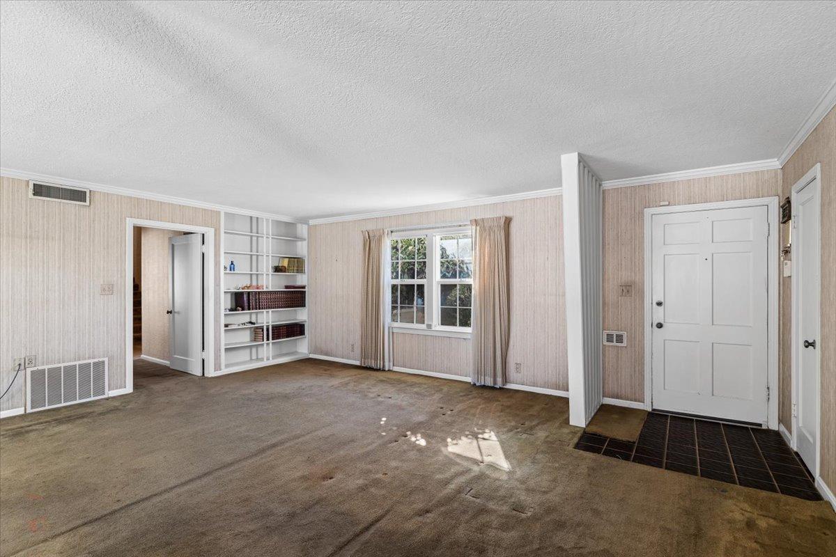 124 W K Street