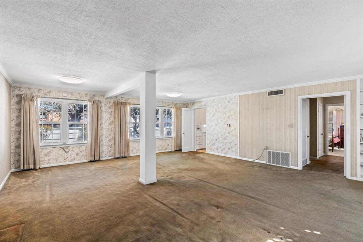 124 W K Street