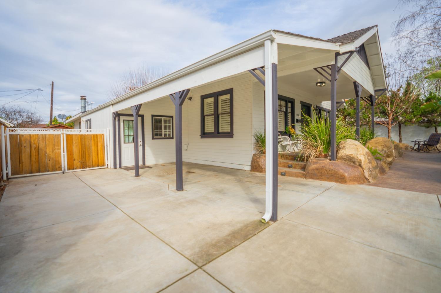 542 Adams Avenue