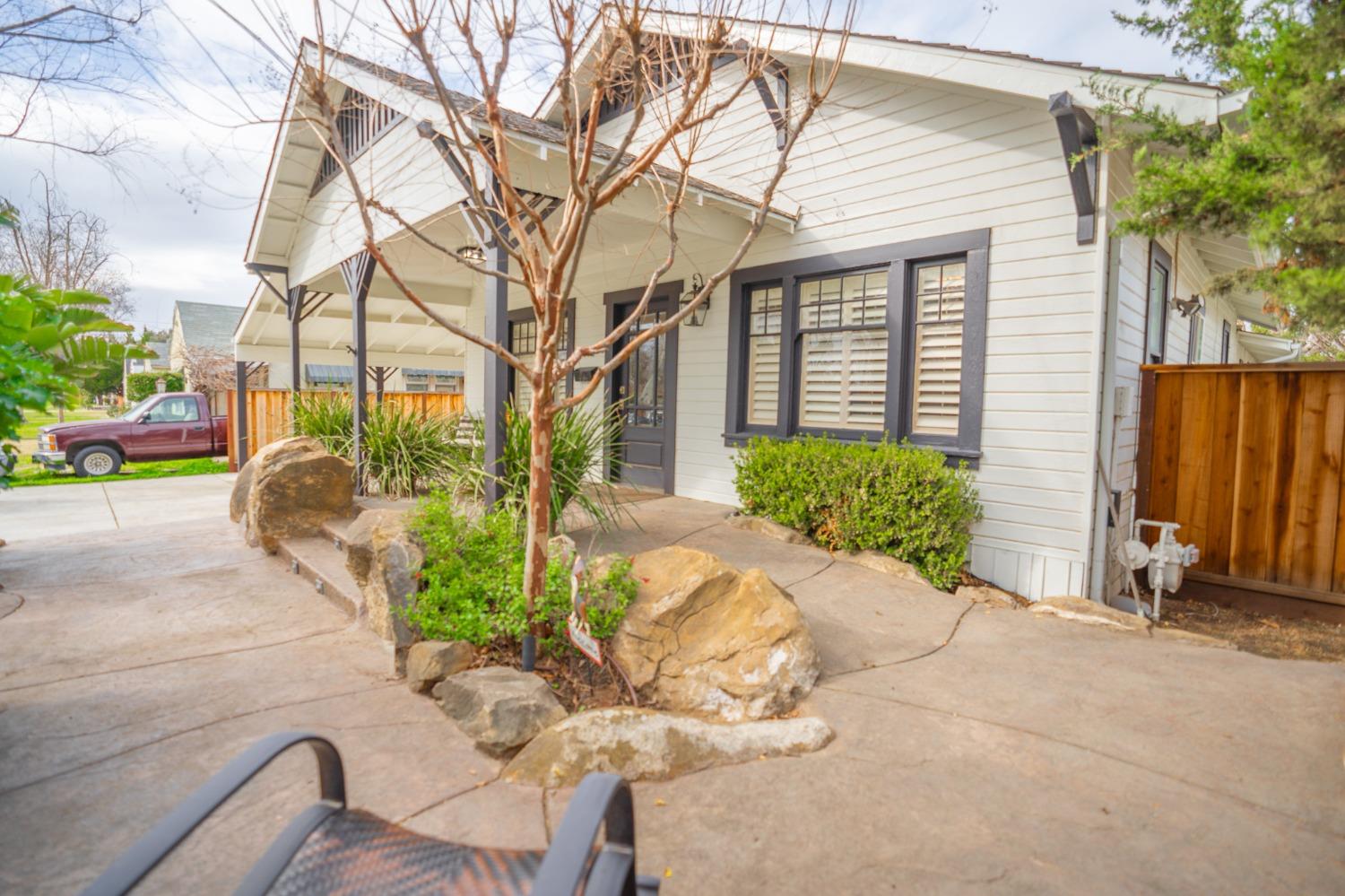 542 Adams Avenue