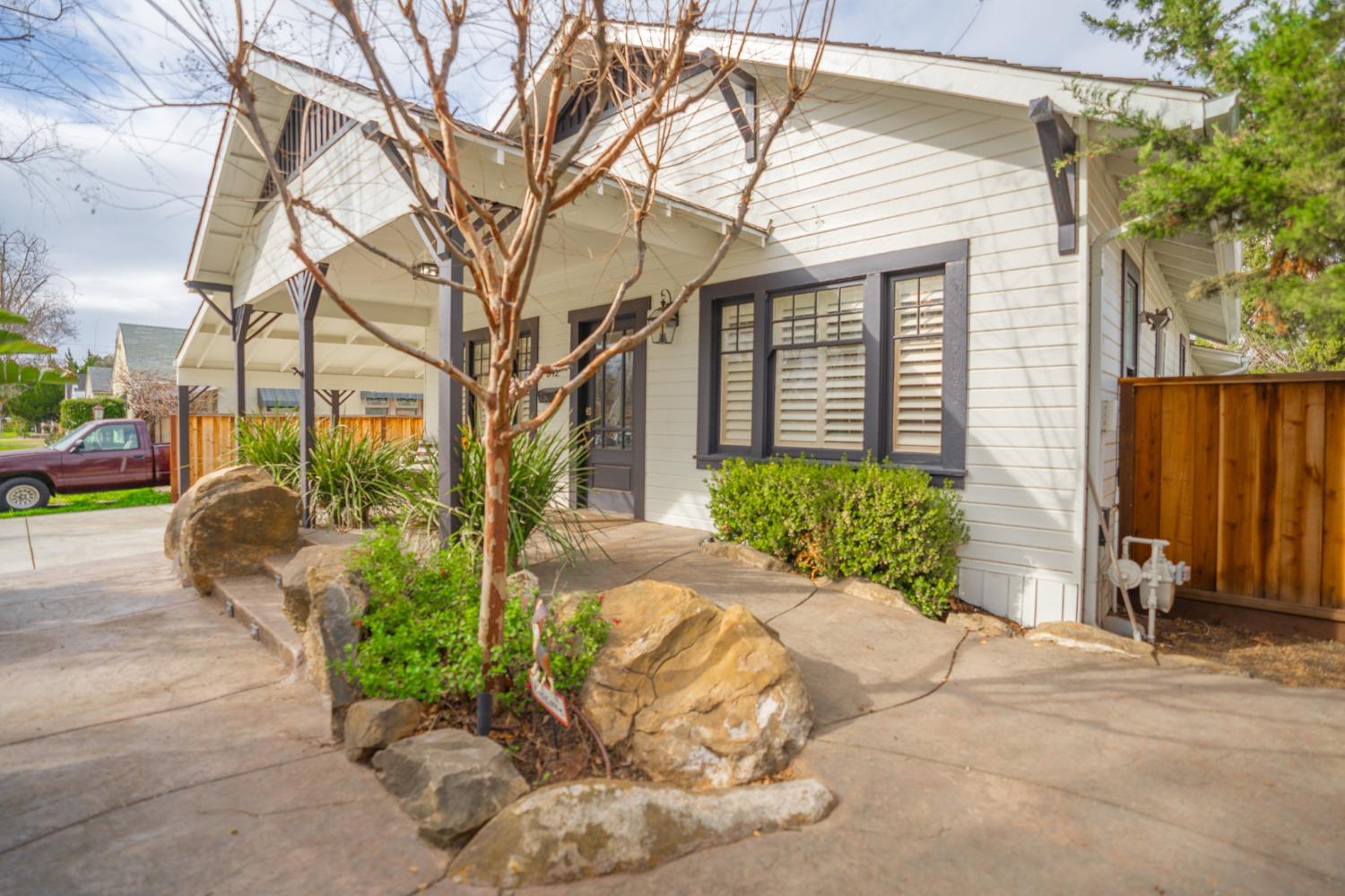 542 Adams Avenue