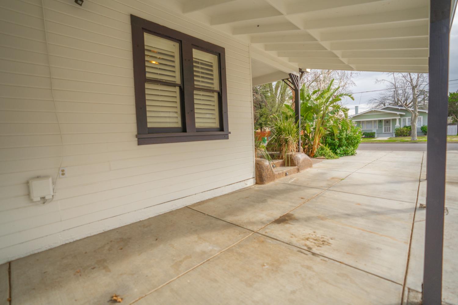 542 Adams Avenue