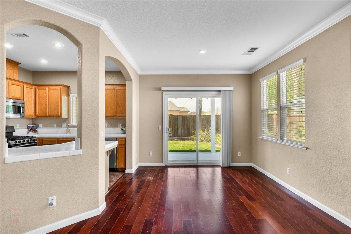 809 El Tesoro Lane