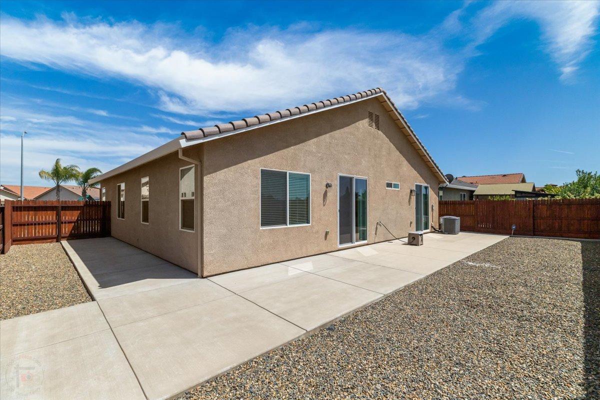 930 Travertine Way
