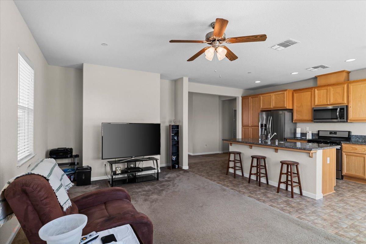 930 Travertine Way