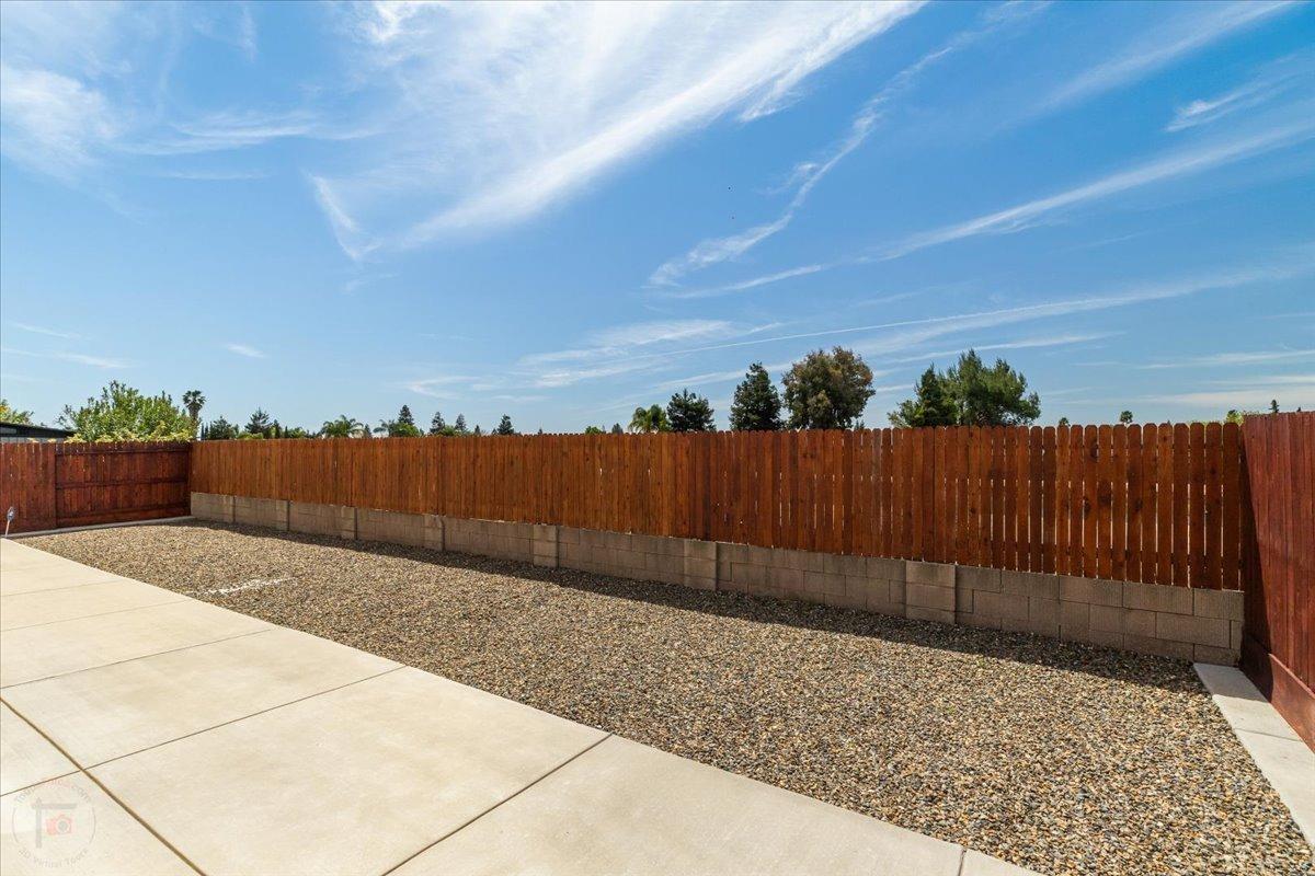 930 Travertine Way