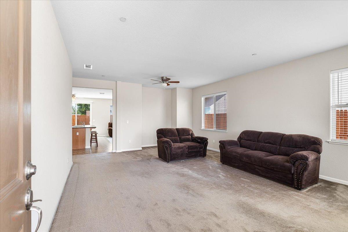 930 Travertine Way
