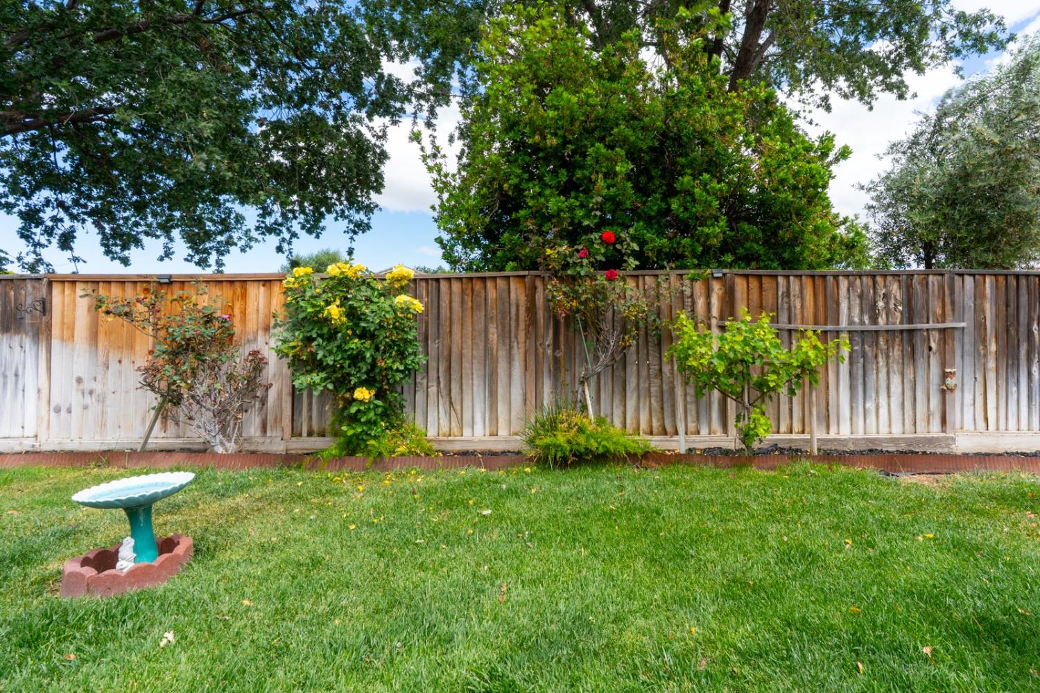 3008 La Vina Circle