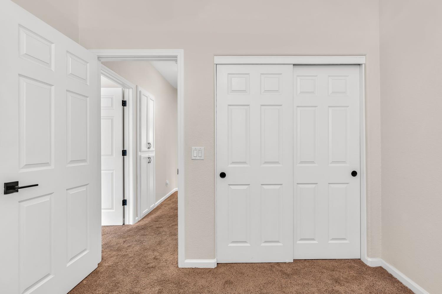 3008 La Vina Circle