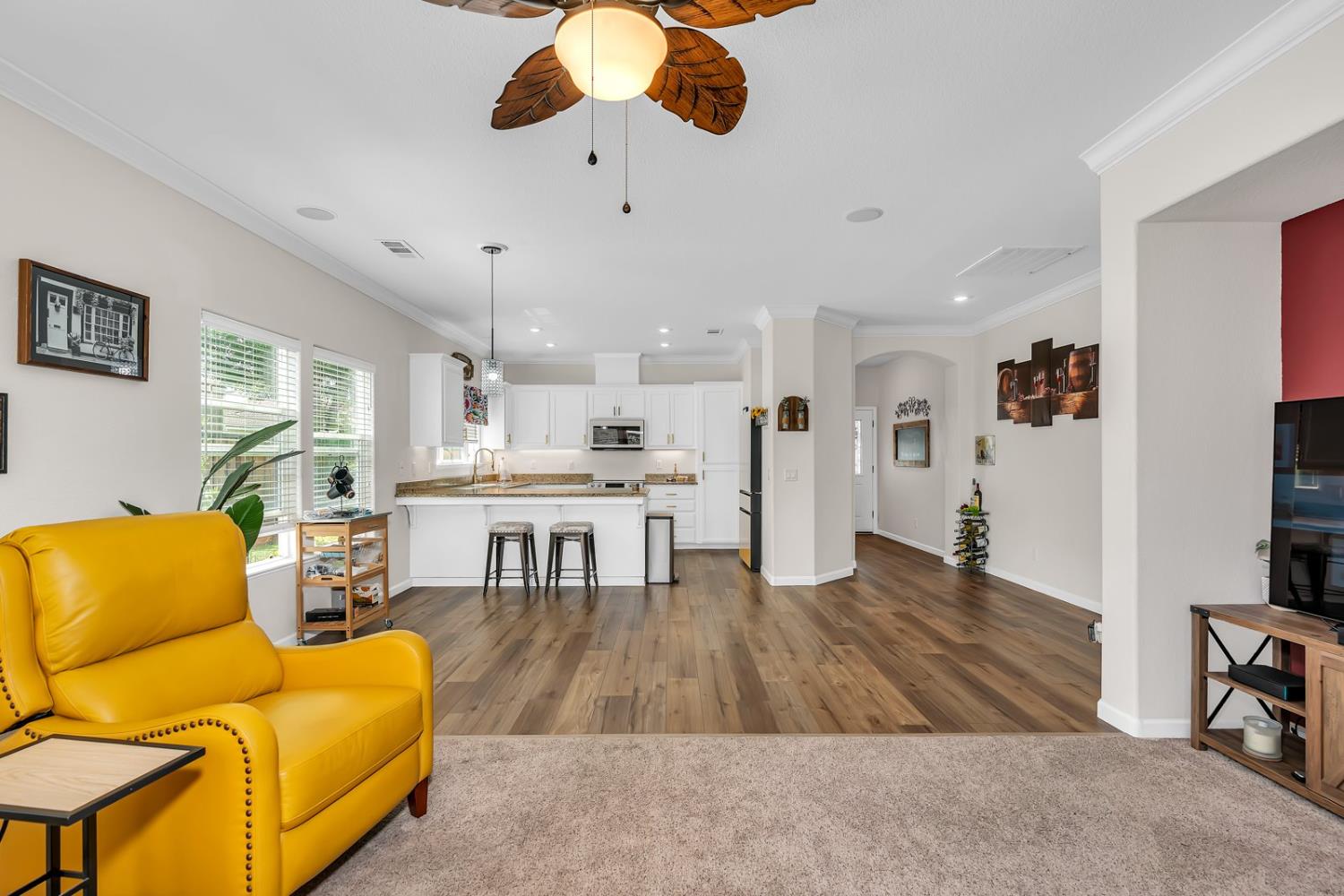 3008 La Vina Circle